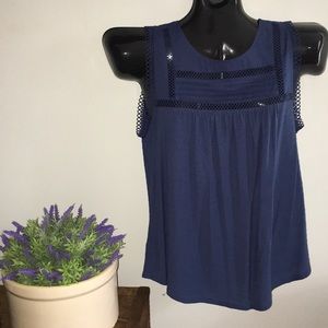 Loft cotton babydoll tank w. Lace & folded detail